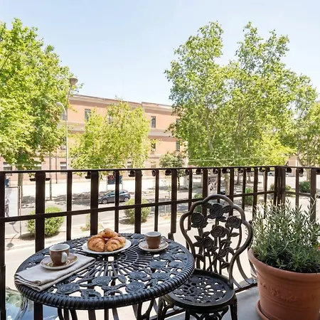 Aparthotel Savoia Station - Bubbles And Relax 3*